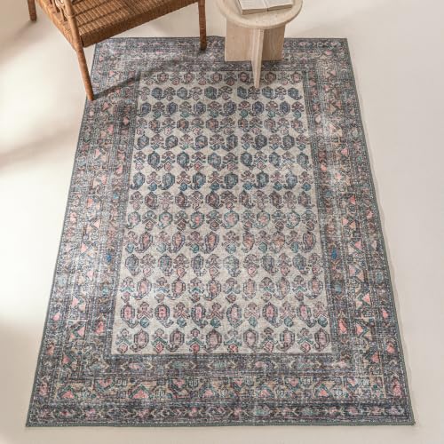 Humble Cypress 4’ x 6’ Ivory Cream Accent Rug - Persian-inspired design - size: 4' x 6' (Rectangular)