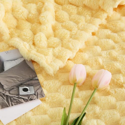 Excervent Big 3D Clouds Stylish Blanket for Kids, 40x50 Inch, Light Yellow - color: Light Yellow-l, size: 40"x50"