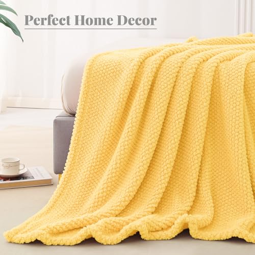 Whale Flotilla Soft Fleece Queen Size Bed Blanket, Yellow - color: Yellow, size: Queen(90x90 In)