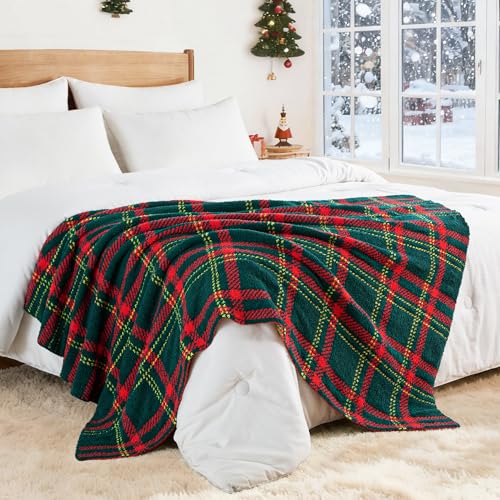 Exclusivo Mezcla Reversible Knit Throw Blanket for Couch, Red and Green - color: Red and Green, size: Throw (50"x60")