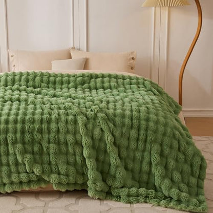 COOVA Soft Bubble Faux Fur Throw Blanket, 50"x60", Light Green - color: Light Green, size: 50“x60”
