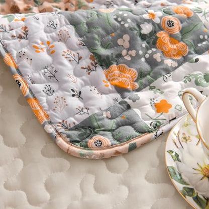Exclusivo Mezcla Reversible Boho Quilted Throw Blanket, 50"x 60" - color: Patchwork Camel, size: 50 x 60 inch