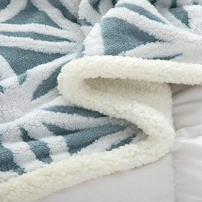 UKELER Ultra Plush Super Soft Lightweight Sherpa Throw Blanket 60''x50'' Cozy Luxury Light Blue Blanket for Bed Couch Warm Fuzzy Blanket - color: C-light Blue, size: 50''x60''