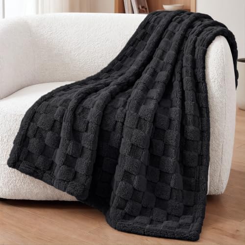 Utopia Bedding Plush Checkered Fleece Blanket Black Throw, 50x60 Inches - color: Black, size: Throw