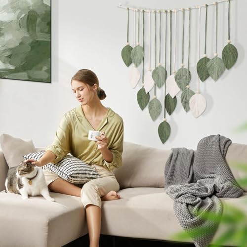 Boho Macrame Leaf Wall Hanging Green Tassel Wall Decor with Wood Beads for Bedroom Living Room Bohemian Home Decor