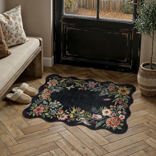 2x3 Floral Black Scalloped Area Rug - color: Scalloped | Black, size: 2' x 3' (Rectangular)