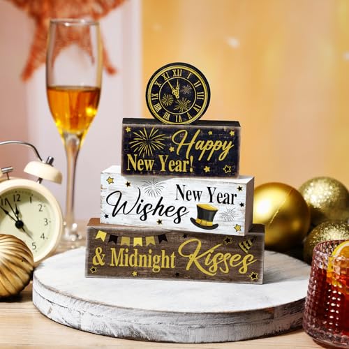 Moucuny 4 Pcs New Year Table Decorations, Happy New Year Wood Block Sign - style: Clock