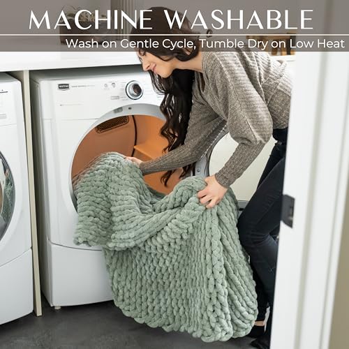 SAMIAH LUXE Chunky Knit Throw Blanket 50x70 in, 8 lb Sage Green - color: Sage, size: 50x70in