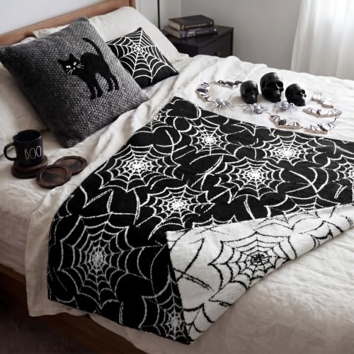 Halloween Gothic Spider Web Blanket Reversible Knit Throw Blanket - color: Black and White, style: Halloween Spiderwebs Blanket