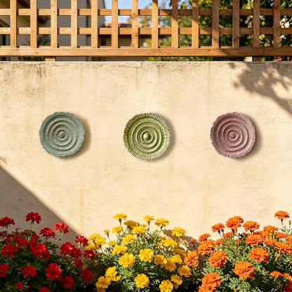 Metal Wall Sculpture, 10'' Round Textured Radiant Sunburst Wall Decor - color: 053A-Pink