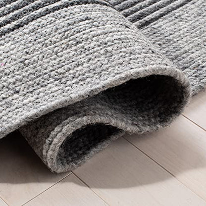 SAFAVIEH Braided Round Rug 3', Wool Grey & Black BRD904F - color: Grey/Black, size: 3' (Round)