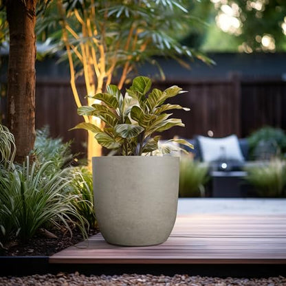 Kante Large Round Curved Weathered Concrete Planter 16.5" Dia, Outdoor - color: Weathered Concrete, size: 16.5"d