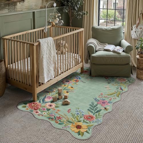 3x5 Floral Green Scalloped Area Rug - color: Scalloped | Green, size: 3' x 5' (Rectangular)