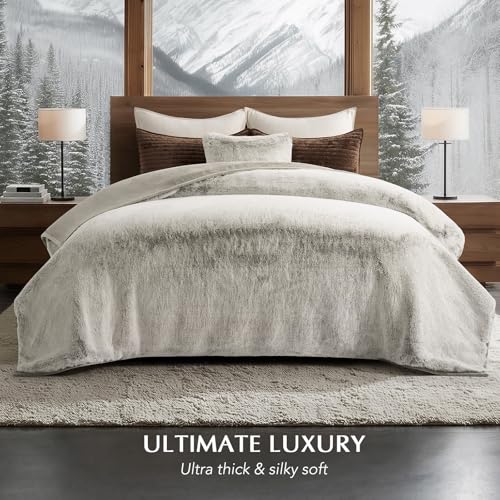 EverGrace Faux Chinchilla Fur Throw Blanket, 72"x90", Champagne Fawn - color: Champagne Fawn, size: 72"x90"