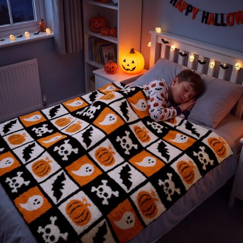 Halloween Ghost Blanket Spooky Pumpkin Bat Skull Knit Throw Blankets - color: Black and White, style: Halloween Reversible Ghost