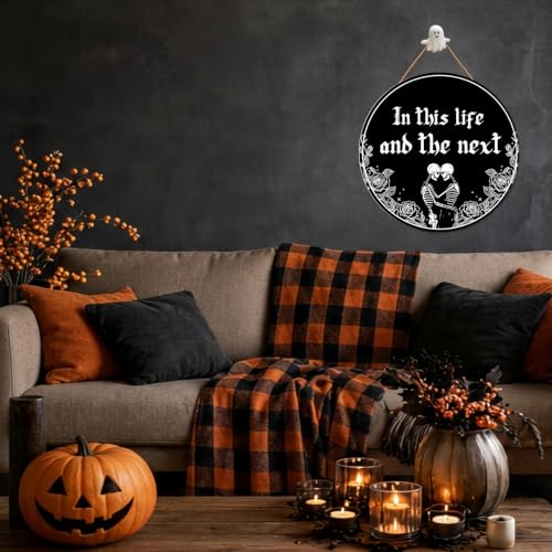 Gothic Home Decoration, Funny Couple Wooden Hanging Sign - color: Black-next