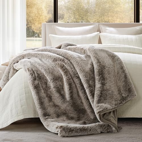 EverGrace Faux Chinchilla Fur Throw Blanket, 60"x80", Champagne Fawn - color: Champagne Fawn, size: 60"x80"