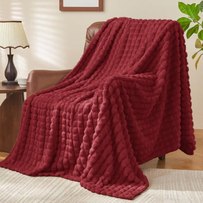 BEDELITE 3D Checked Burgundy Fleece Throw Blanket for Couch, 50x60 Inches - color: Burgundy, size: Throw(50"x60")