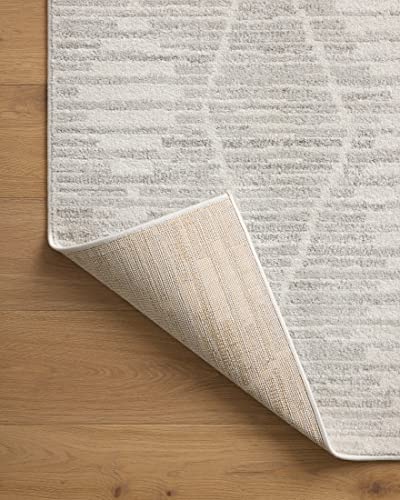 Loloi Kamala Ivory/Silver 7'-10" x 10' Area Rug