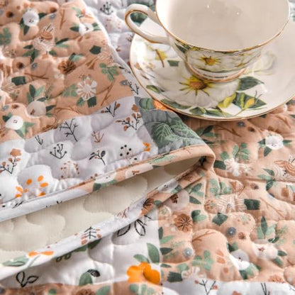 Exclusivo Mezcla 60"x 80" Boho Quilted Throw Blanket, Camel Quilt Throw - color: Patchwork Camel, size: 60 x 80 inch
