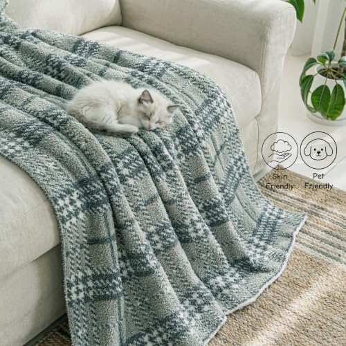 Fuzzy Knit Checkered Throw Blanket 50"x60" Fleece Blanket Grey