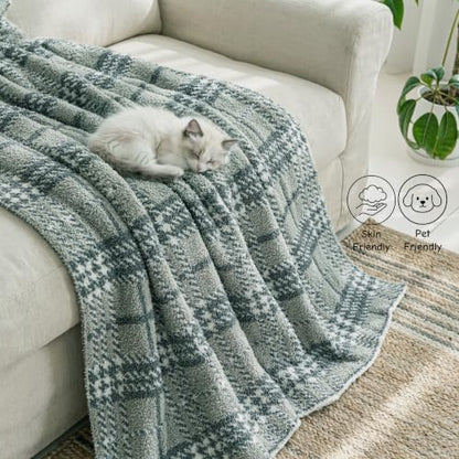 Fuzzy Knit Checkered Throw Blanket 50"x60" Fleece Blanket Grey