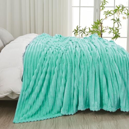 NEWCOSPLAY Fleece Ribbed Cozy King Blanket for Couch, Aqua, 90"x110" - color: Aqua Ribbed, size: King(90"x110")