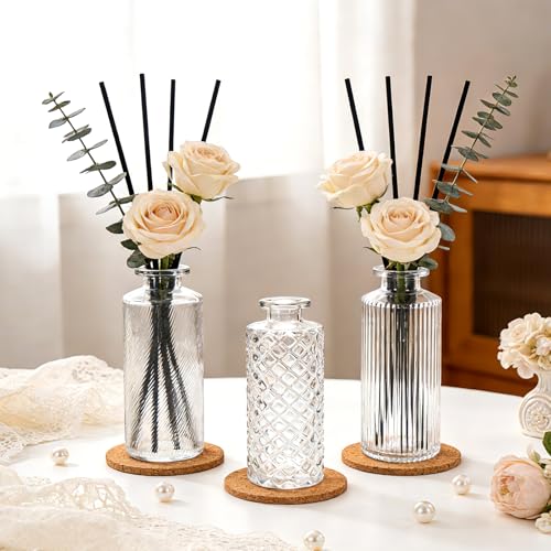 Glass Bud Vases 30 Pack, Small Clear Flower Vases for Centerpieces in Bulk - color: Clear