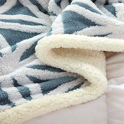 UKELER Navy Blue Flannel Sherpa Throw 60'' x 50'' New Blanket Ultra Plush Lightweight Throw Blanket Luxury Soft Warm Fuzzy Blanket Throws for Bed/Couch/Sofa/Office/Camping - color: C-navy Blue, size: 50''x60''