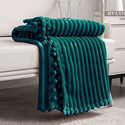 DISSA Fleece Blanket Queen Size – 90x90, Green - Soft, Plush, Fluffy, Fuzzy, Warm, Cozy – Perfect Throw for Couch, Bed, Sofa - with Pompom Fringe - Flannel Blanket - color: Green, size: 90x90"