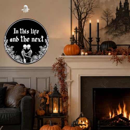 Gothic Home Decoration, Funny Couple Wooden Hanging Sign - color: Black-next