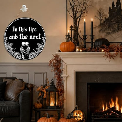 Gothic Home Decoration, Funny Couple Wooden Hanging Sign - color: Black-next