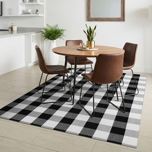 KILOCOCO Buffalo Plaid Checkered Rug 4x6 ft Black White Front Door Rug - color: Black and White, size: 4' x 6' (Rectangular)