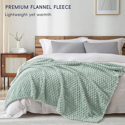 PHF Soft Cozy Fleece Throw Blanket, 340GSM Lightweight Warmth, Sage Green - color: Sage Green, size: Throw(50"x60")