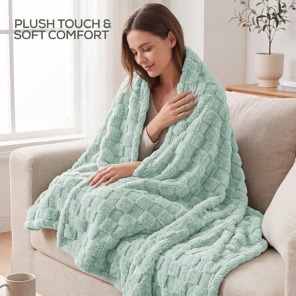 Utopia Bedding Plush Checkered Fleece Blanket Sage Green King, 90x102 Inch - color: Sage Green, size: King