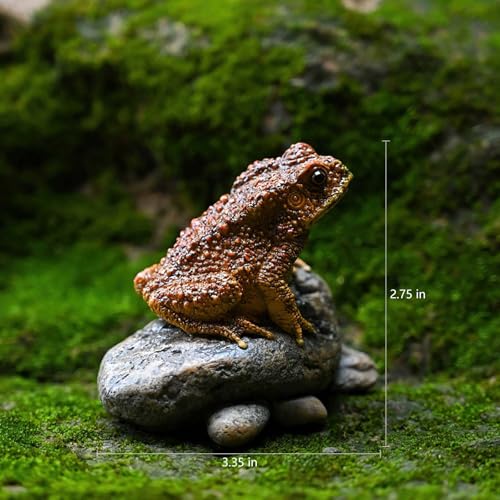 Lifelike Resin Toad Figurine - Hand-Sized 3.5"x2.2"x2.8" Frog Garden Decor, Weatherproof Outdoor Statue for Patio & Yard