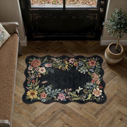 2x3 Floral Black Scalloped Area Rug - color: Scalloped | Black, size: 2' x 3' (Rectangular)