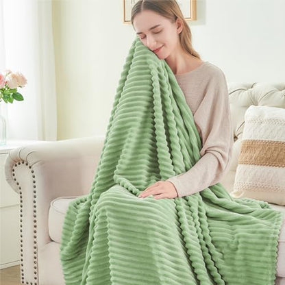 BEDELITE 3D Ribbed Apple Green Fleece Throw Blanket for Couch, 50x60 Inch - color: Apple Green, size: Throw(50"x60")