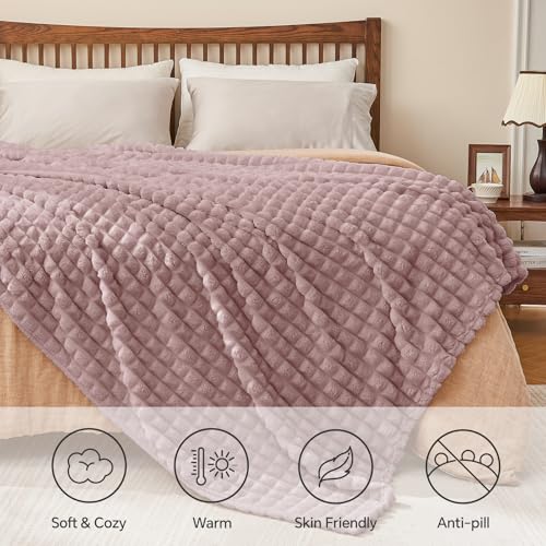 BEDELITE Berry Purple Fleece Throw Blanket for Couch, 50x60 Inches - color: Berry Pulple, size: Throw(50"x60")