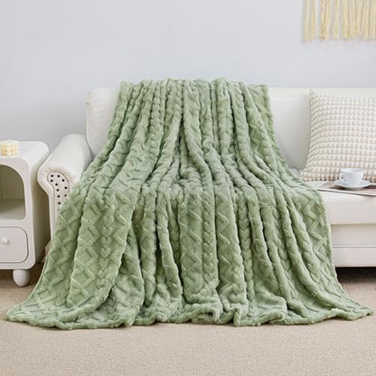 Aganear Fleece Throw Blanket for Couch Sofa 60"x80" Sage Green - color: Sage Green, size: Twin(60×80in)