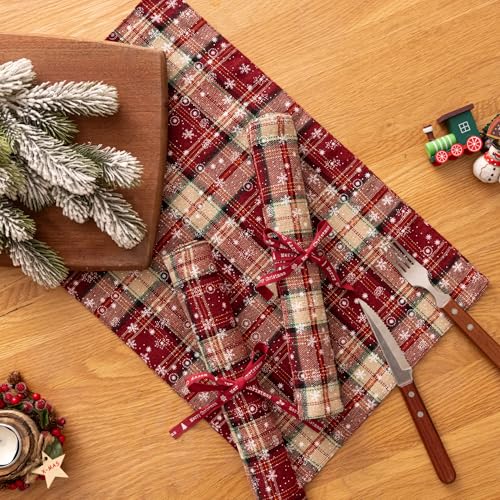 AQOTHES Christmas Plaid Placemats Set of 4 Snowflake 12x18 Inch Table Decor - color: Red Plaid Snowflake
