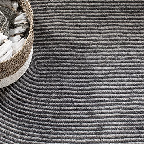 SAFAVIEH Braided Round Rug 4', Wool Grey & Black BRD904F - color: Grey/Black, size: 4' (Round)