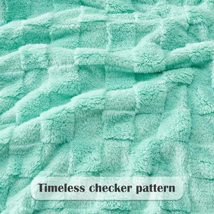 NEWCOSPLAY 3D Checkered Flannel Throw Blanket, Aqua Checkered, 50"x70" - color: Aqua Checkered, size: Throw(50"x70")