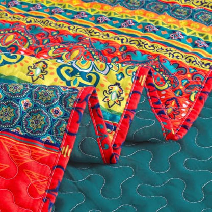 Exclusivo Mezcla 60"x 80" Boho Quilted Throw Blanket, Red Quilt Throw - color: Bohemian Red and Blue, size: 60 x 80 inch