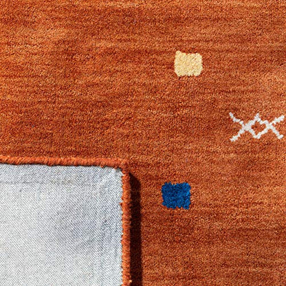 SAFAVIEH Himalaya Collection Area Rug - 4' Round, Rust, Handmade Boho Tribal Wool, Ideal for High Traffic Areas in Living Room, Bedroom (HIM563P) - color: Rust, size: 4' (Round)